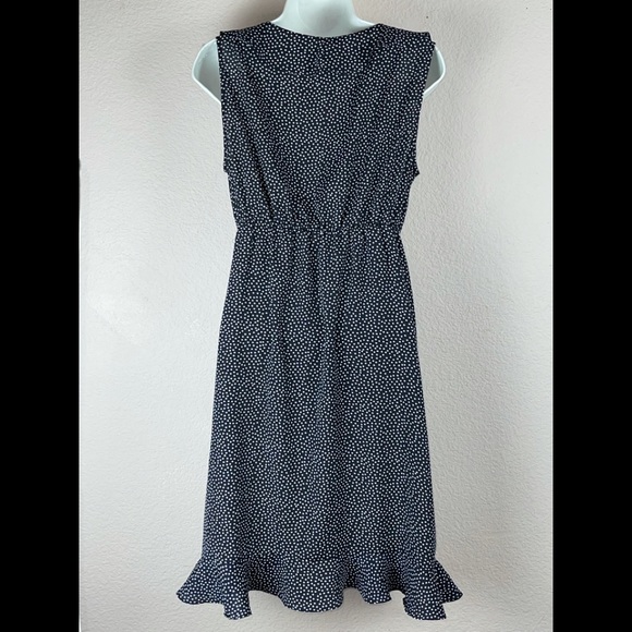 Polka-dot ruffle lightweight wrap dress with flattering front detail - Picture 2 of 6